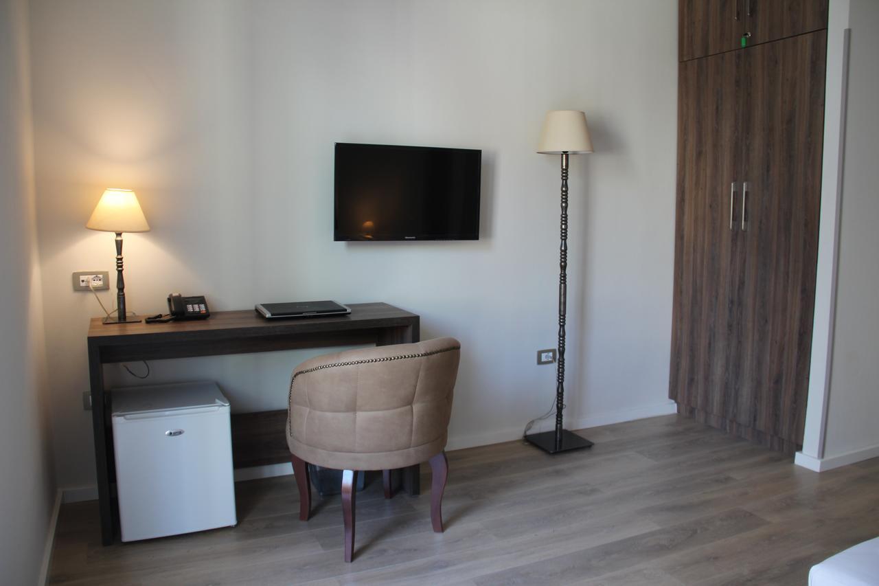 Doppelzimmer mit Balkon